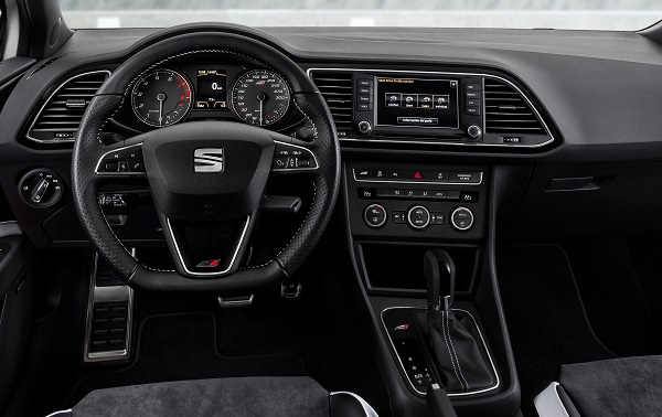 Seat Leon Cupra 290 Cockpit