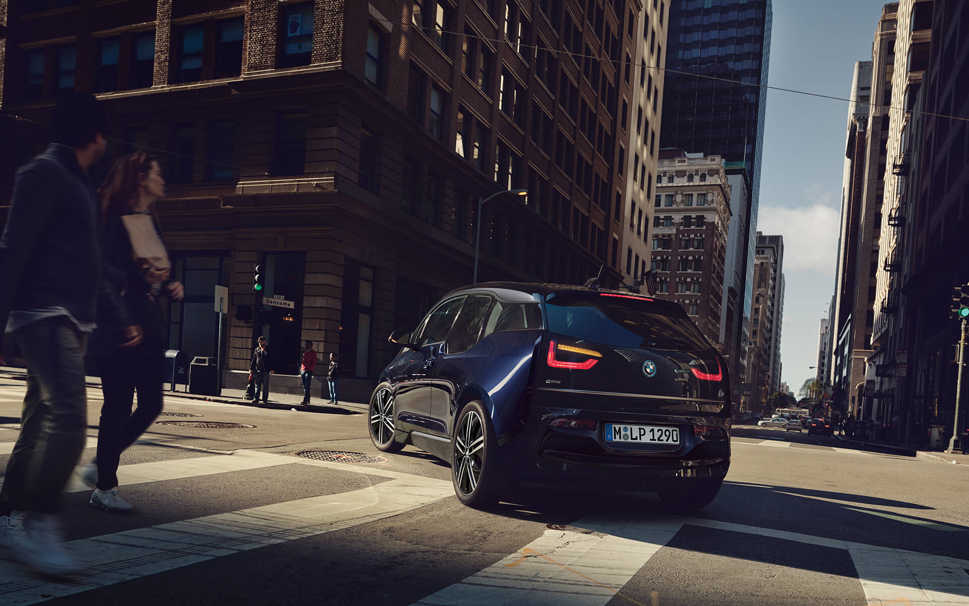 BMW i3 Erfahrungen Heckansicht des i3 von BMW Bildquelle: BMW