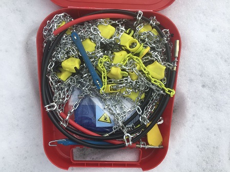 Bilder vom Schneekettentest Ottinger QS Spur 200905 Unboxing und Montage