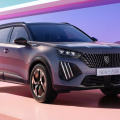 Der PEUGEOT E-2008 von Vorne Bildquelle: Peugeot.de