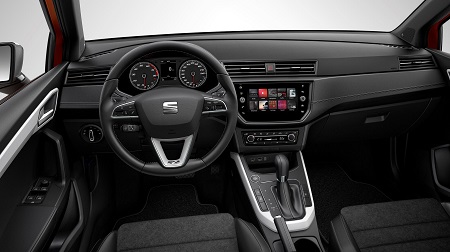Der neue Crossover von Seat, der neue Seat Arona, Seat Arona Fakten hier Cockpit Bildquelle: seat-mediacenter.de