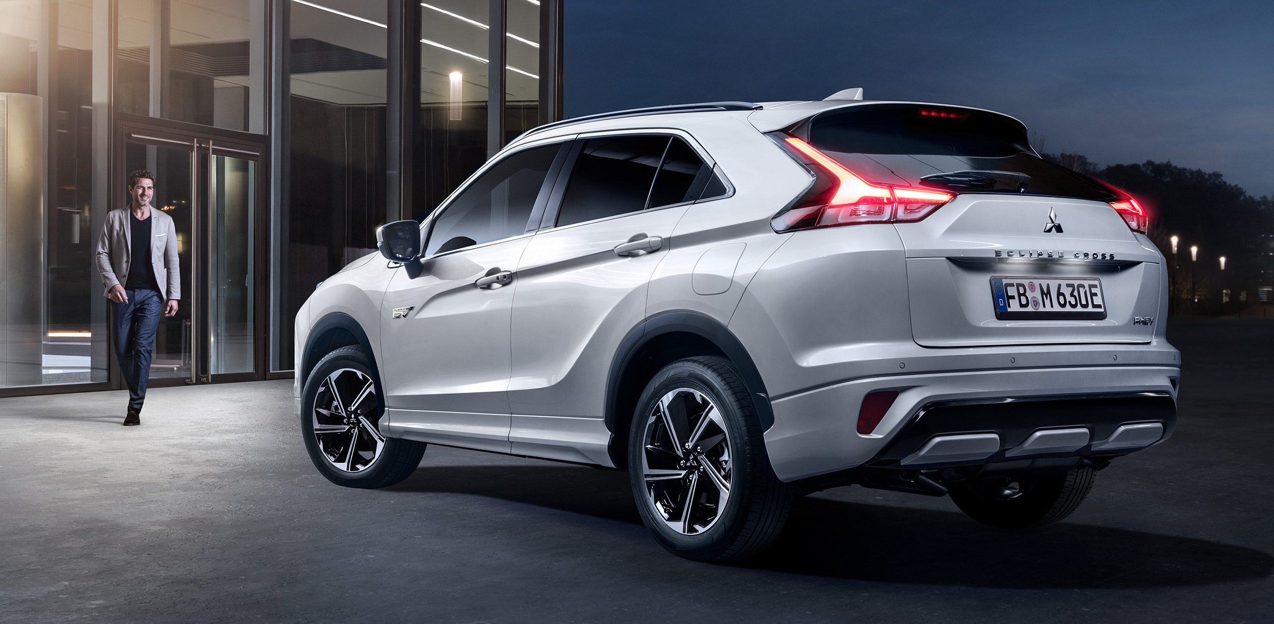 Heckansicht Mitsubishi Eclipse Cross Plugin Bildquelle: mitsubishi-motors.de