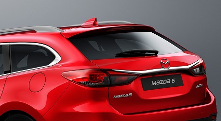 heckansicht-des-neuen-mazda-6-kombi-2017