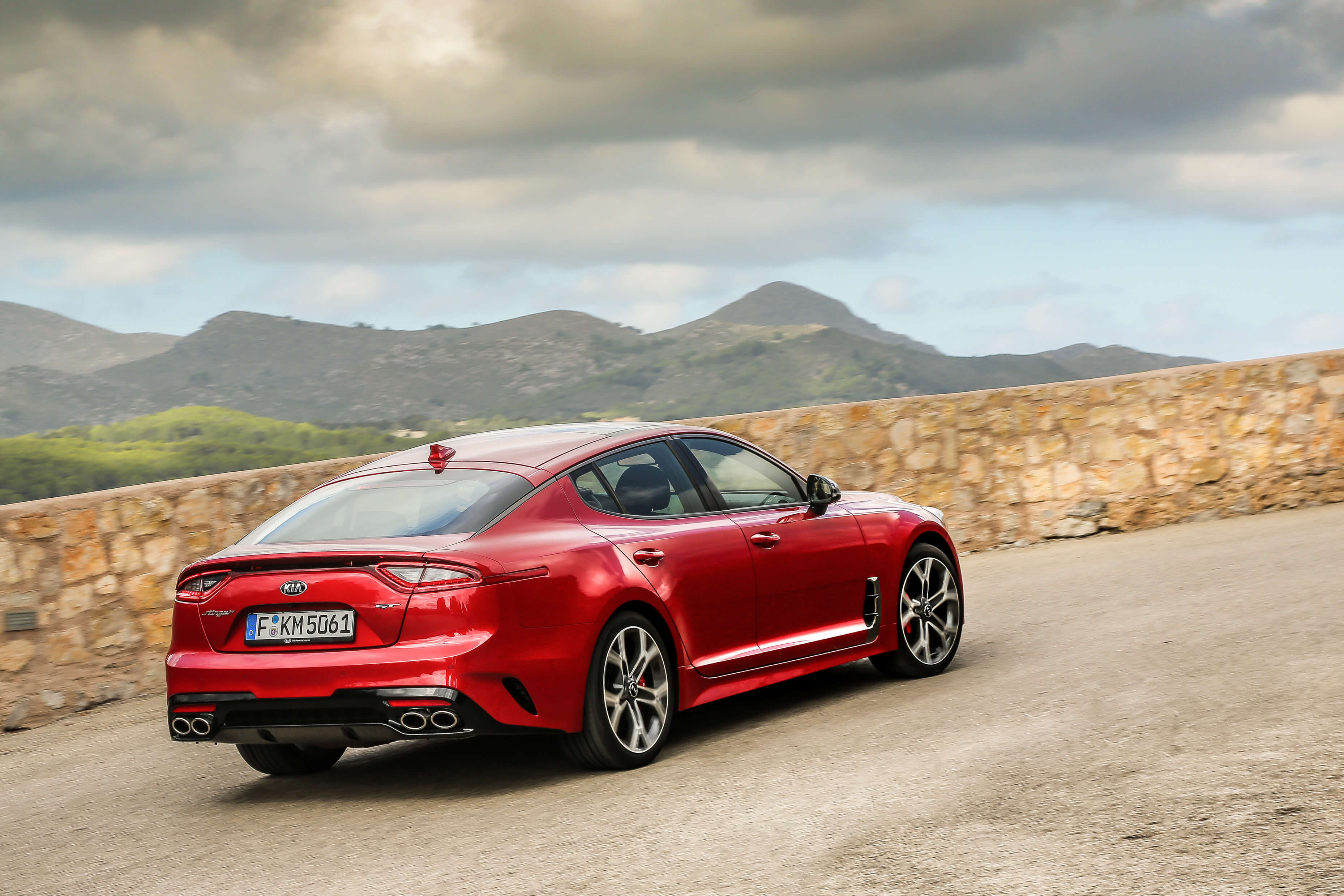 Kia Stinger Erfahrungen Heckansicht des Stinger von Kia Bildquelle: press.kia.com