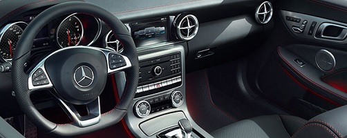 Mercedes SLC 300 Erfahrungen Blick ins Cockpit des Roadsters Bildquelle: mercedes-benz.de