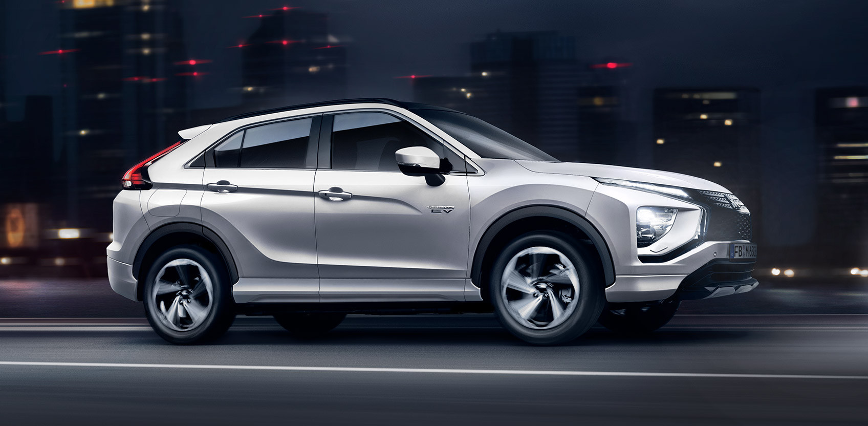 Mitsubishi Eclipse Cross Plugin Seitenansicht Bildquelle: mitsubishi-motors.de