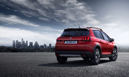 Peugeot 2008 mit Grip Control, i-Cockpit und Mirror Screen