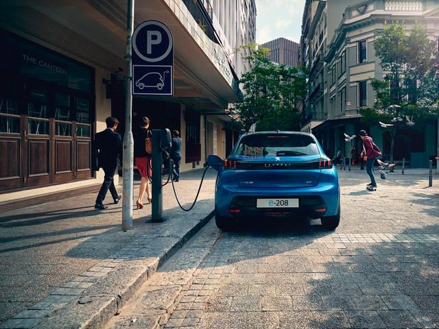 Peugeot e-208 Fakten Heckansicht Bildquelle: Peugeot.de