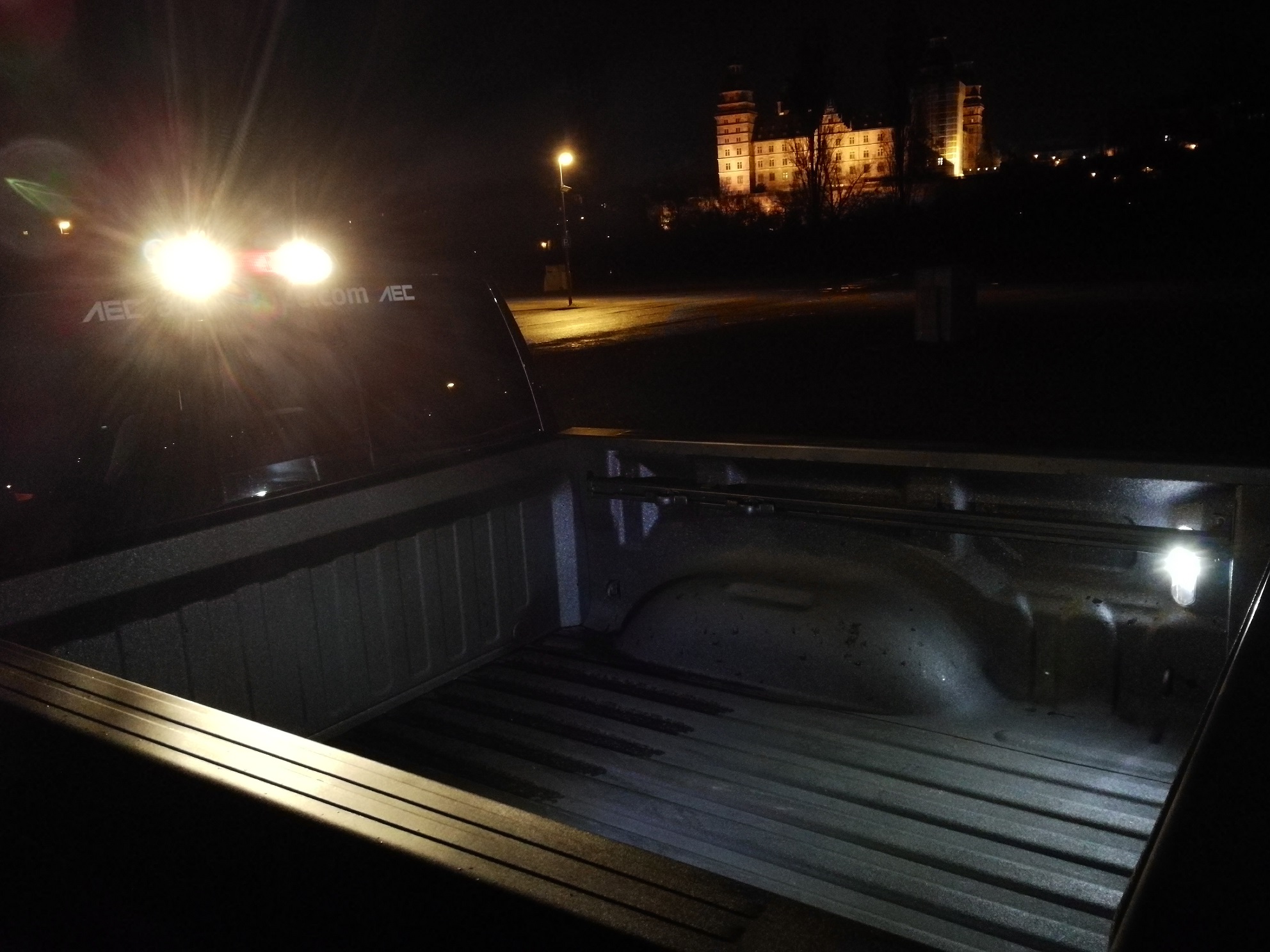 RAM 1500 2019 Ladeflächenbeleuchtung
