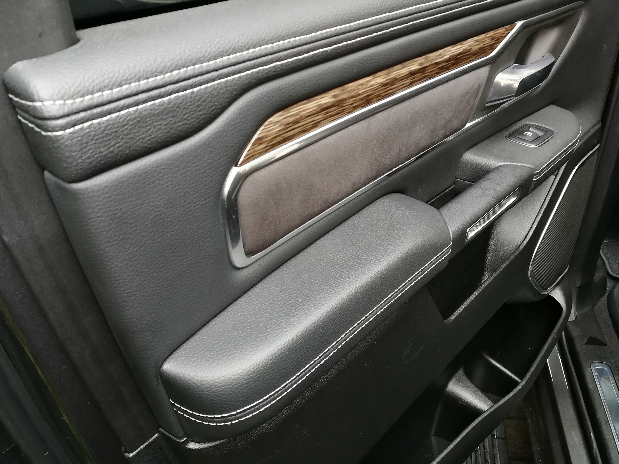 RAM 1500 2019 Türverkleidung